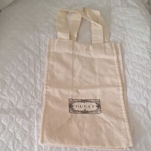 Gucci Beige Canvas Tote with Logo